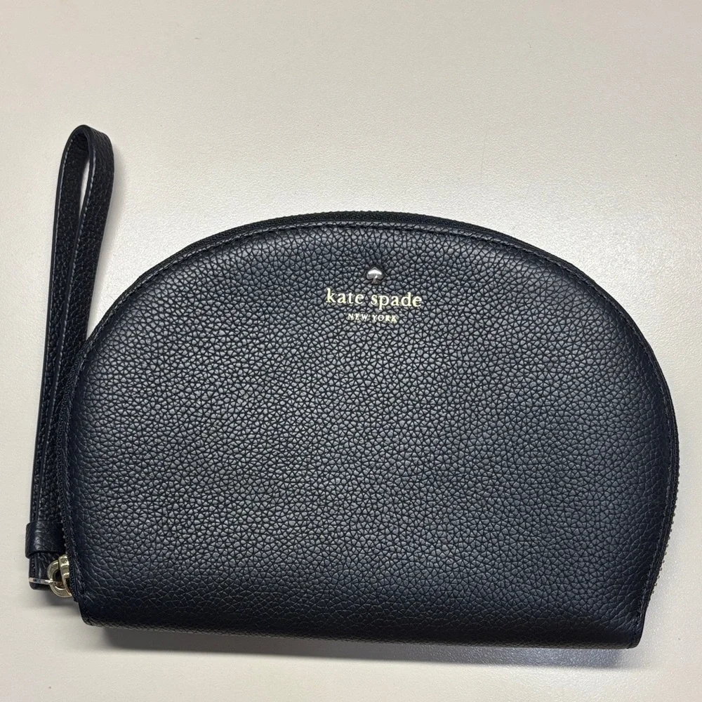 Kate Spade Larchmont Avenue Shara Leather wristlet